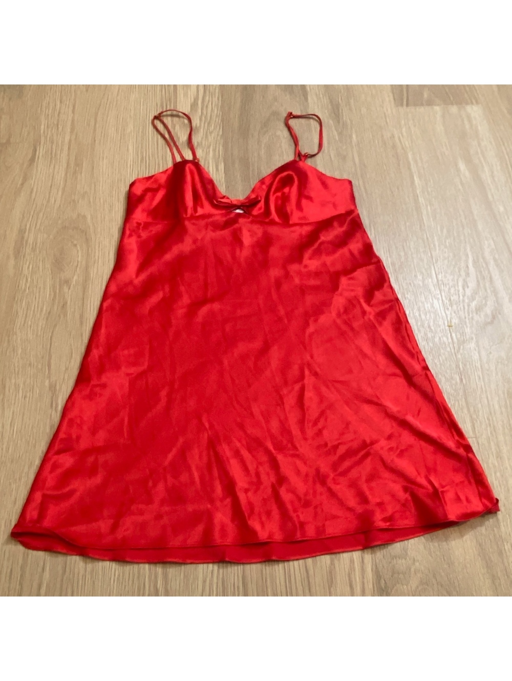 Victoria's Secret Red Satin Spaghetti Strap Sleep Top Shirt Small/Petite S/P